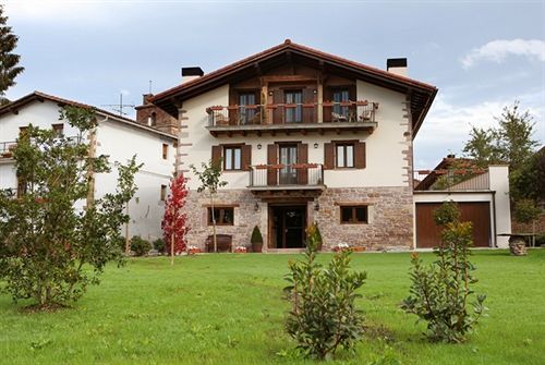 Hotel Rural Iribarnia Lantz Kültér fotó